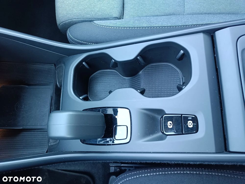 Volvo XC 40 T2 Core - 25