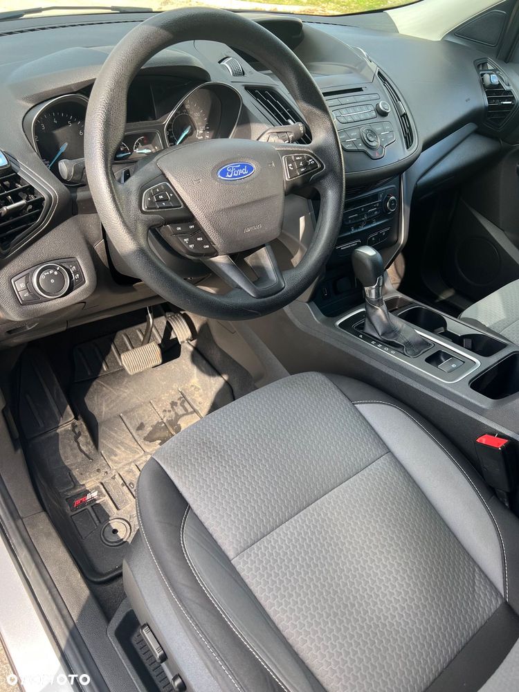 Ford Escape - 11