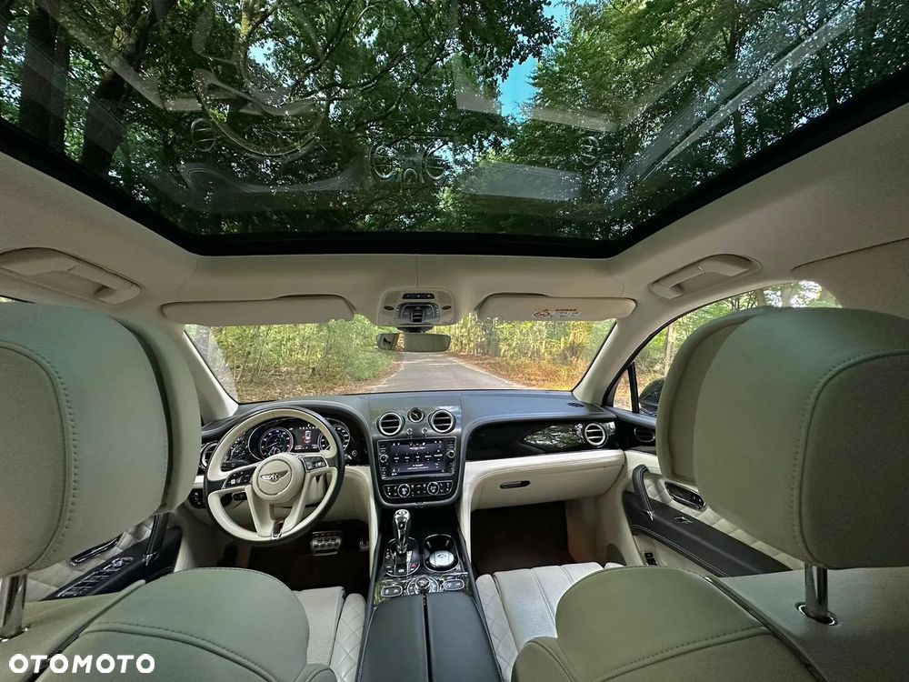 Bentley Bentayga W12 - 26