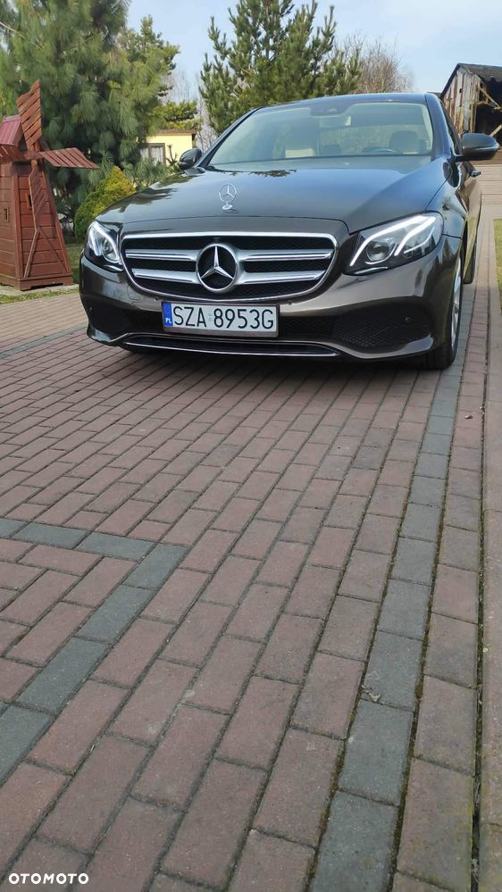 Mercedes-Benz Klasa E - 8