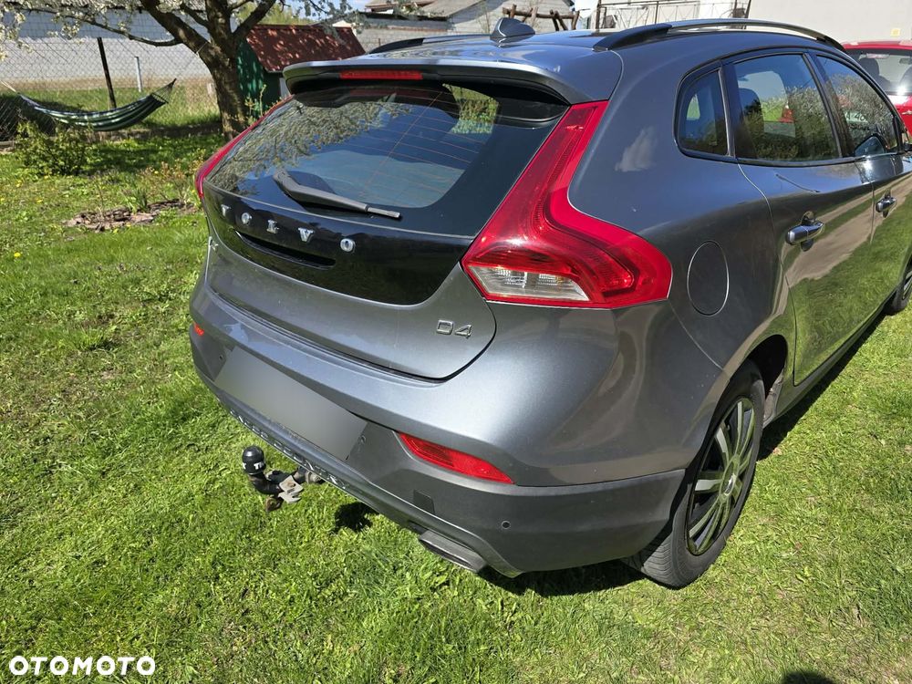 Volvo V40 Cross Country D4 Momentum - 6