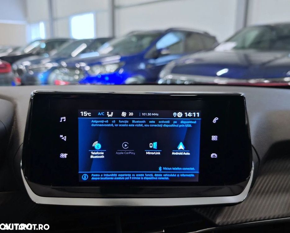 Peugeot 2008 PureTech 130 EAT8 Allure - 8