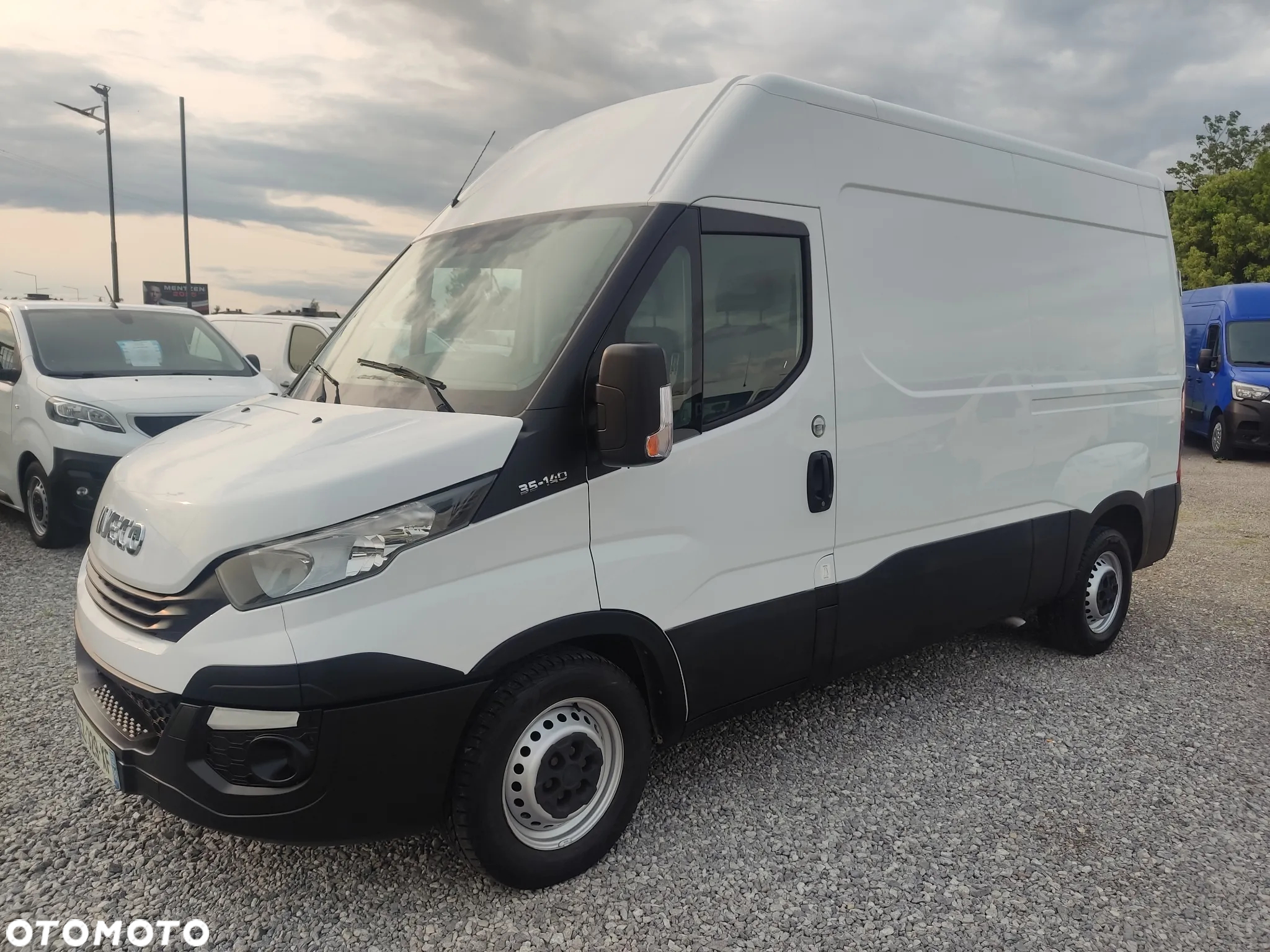 Iveco 35S140 - 8