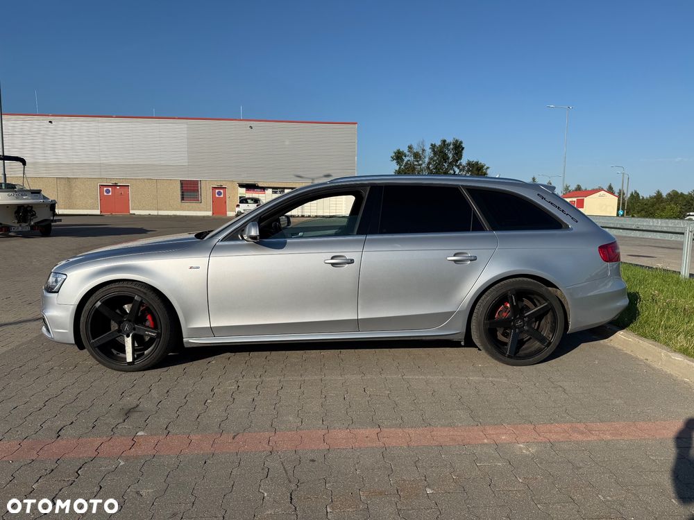 Audi A4 Avant 2.0 TDI DPF quattro S tronic S line Sportpaket - 7
