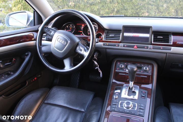 Audi A8 4.2 TDI Quattro - 8