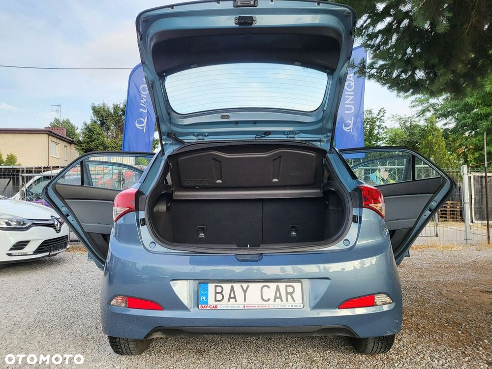 Hyundai i20 - 10