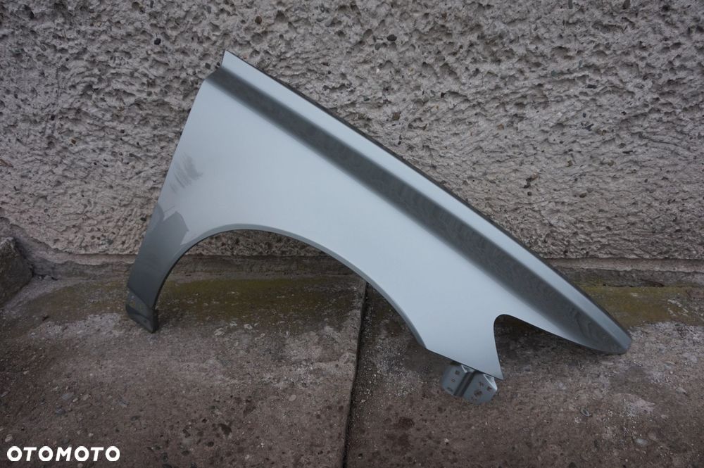 BŁOTNIK PRZEDNI PRAWY VOLVO S40 II V50 471-46