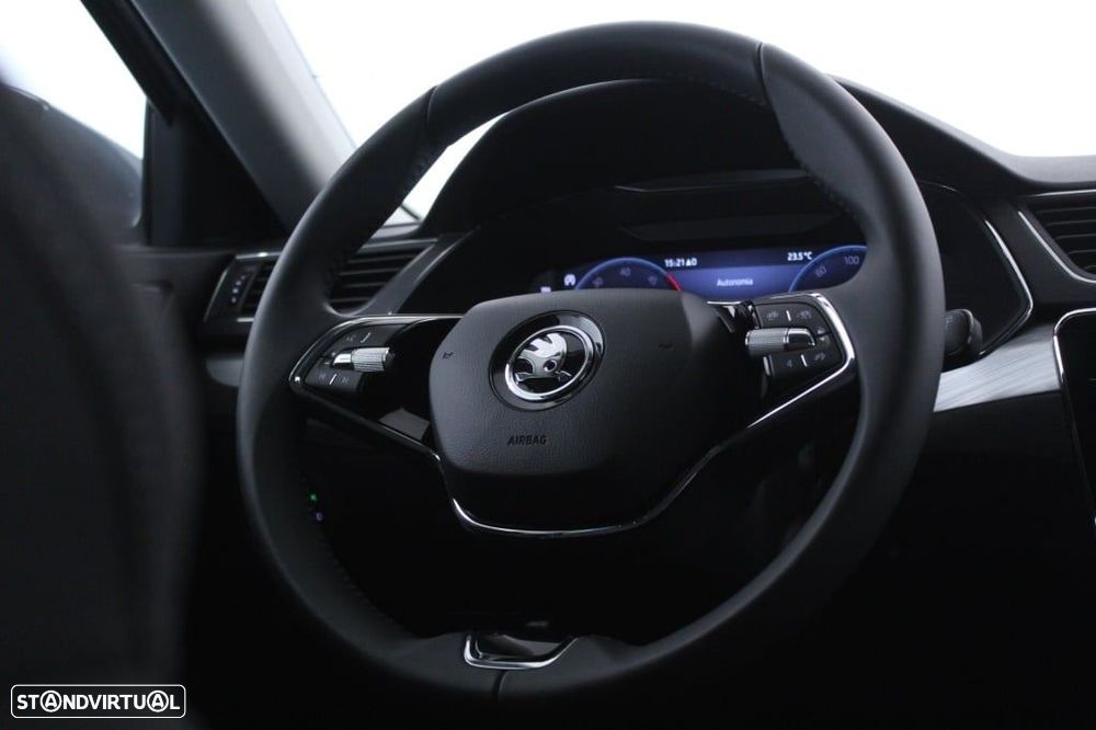 Skoda Superb Break 2.0 TDI Ambition DSG - 16