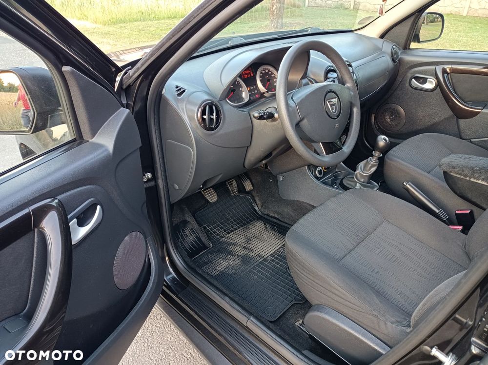 Dacia Duster 1.6 16V 4x4 Laureate - 7