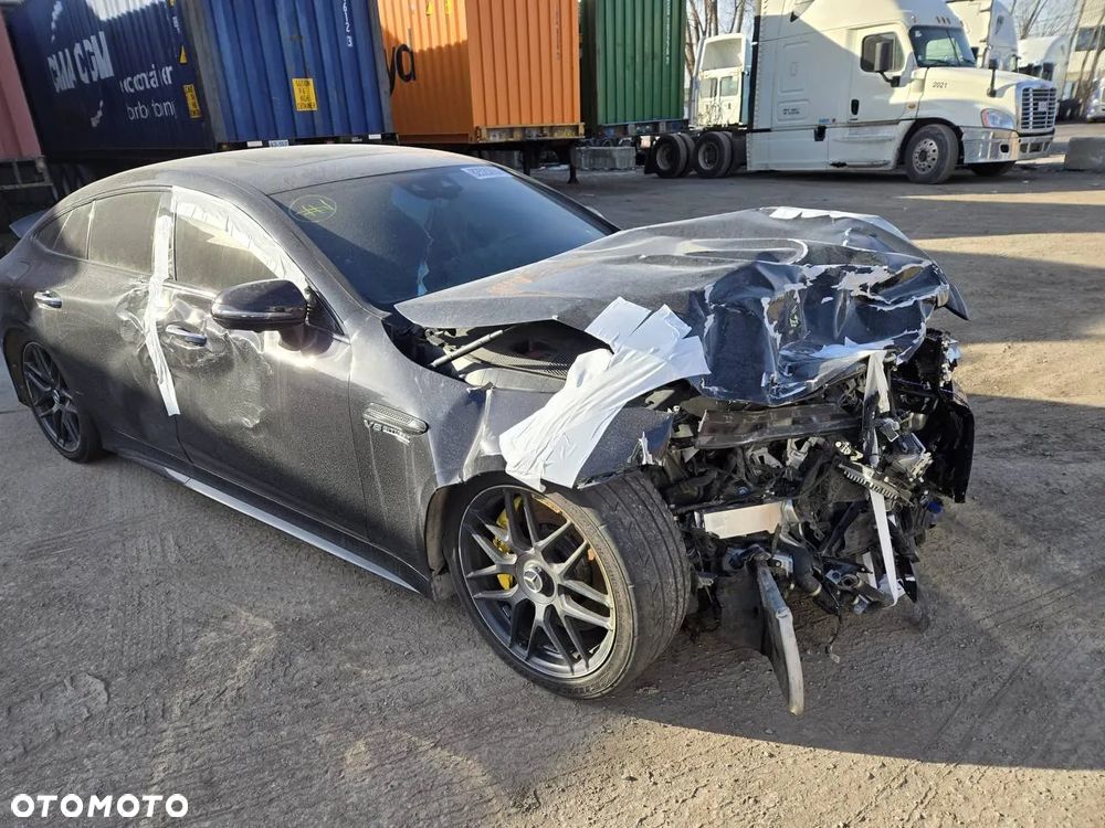 Mercedes-Benz AMG GT 63 S 4Matic+ Coupe Speedshift MCT 9G Sonderedition Rubellitrot - 14