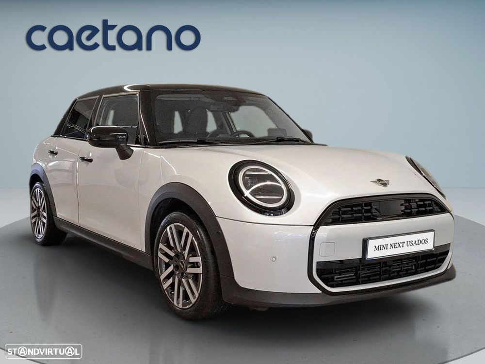 MINI 5 Portas Cooper Auto - 10
