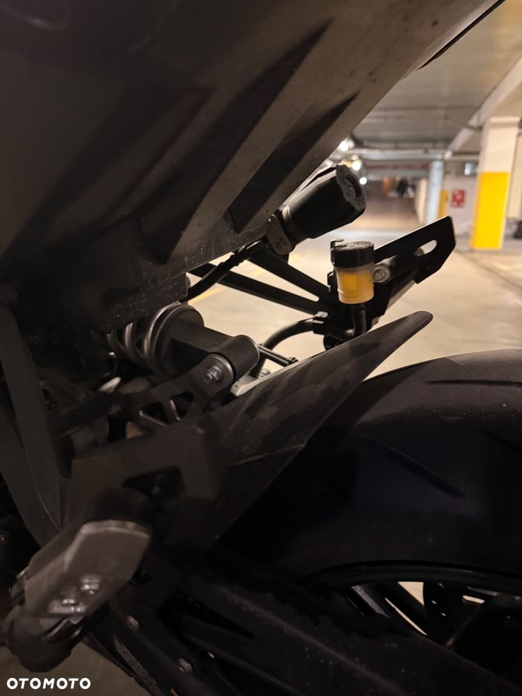 Kawasaki Ninja 1000 SX - 10