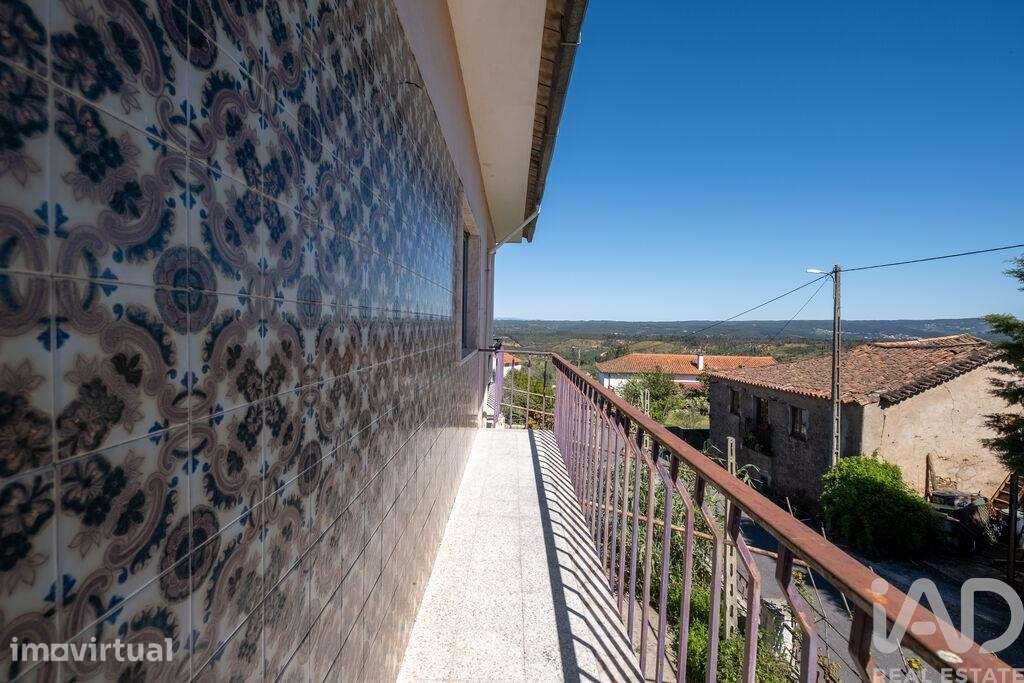 Moradia isolada T4 em Côja e Barril de Alva de 203 m2 - Grande imagem: 5/26