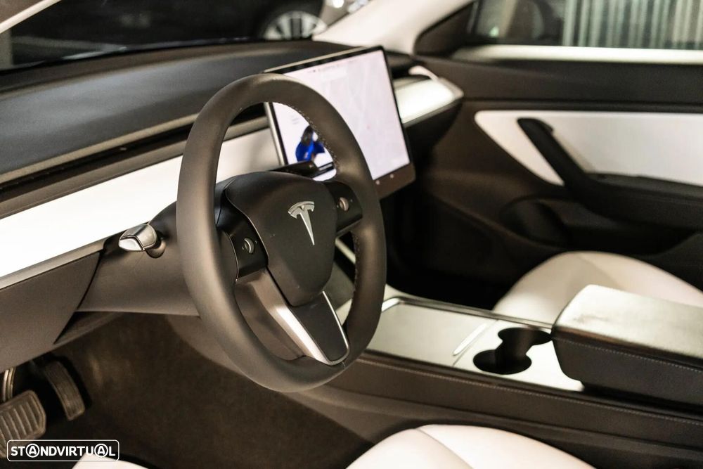 Tesla Model 3 Long Range Tração Integral - 18