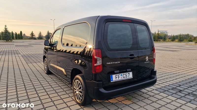 Peugeot PARTNER - 29