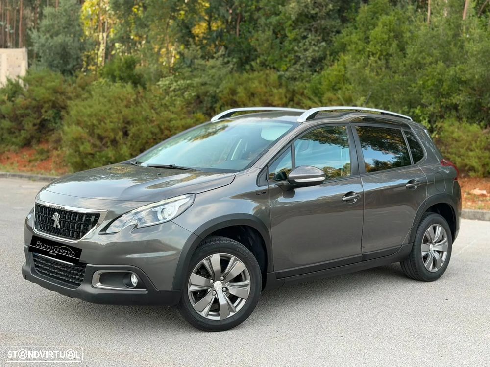 Peugeot 2008 1.2 PureTech Style - 3