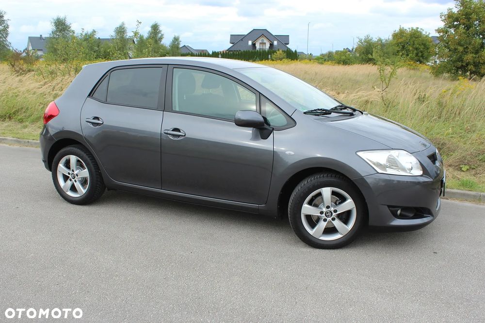 Toyota Auris 1.6 MultiMode Executive - 12