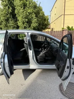 Opel Meriva - 24