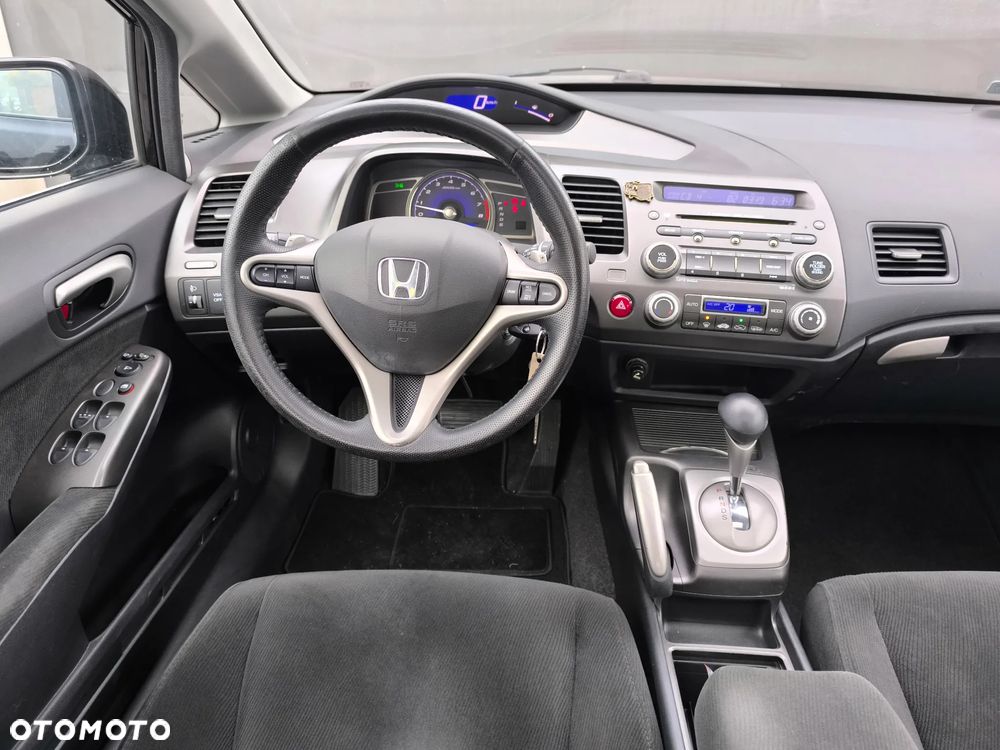 Honda Civic 1.8 Comfort - 17