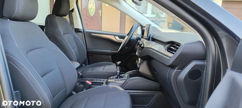 Ford Kuga 1.5 EcoBlue TITANIUM - 23