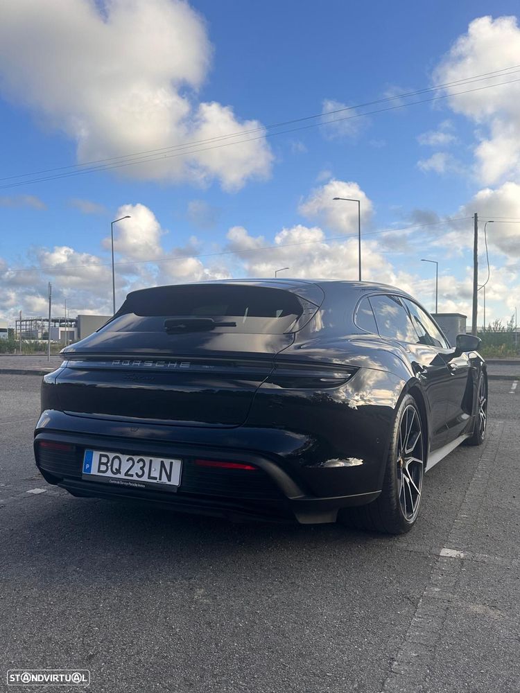 Porsche Taycan Sport Turismo Standard - 9
