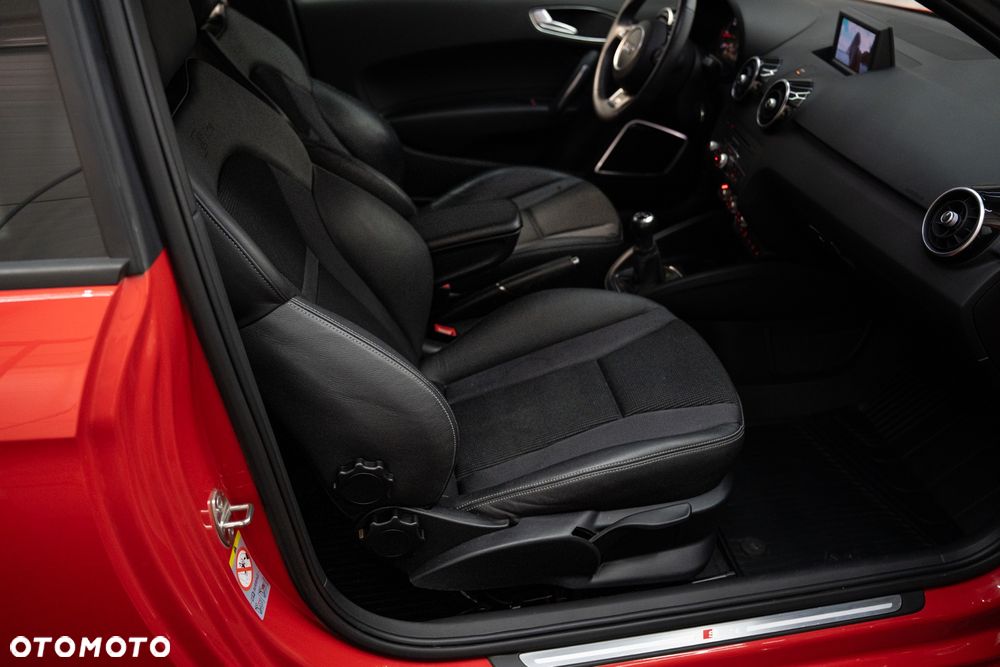 Audi A1 1.6 TDI S line edition - 37