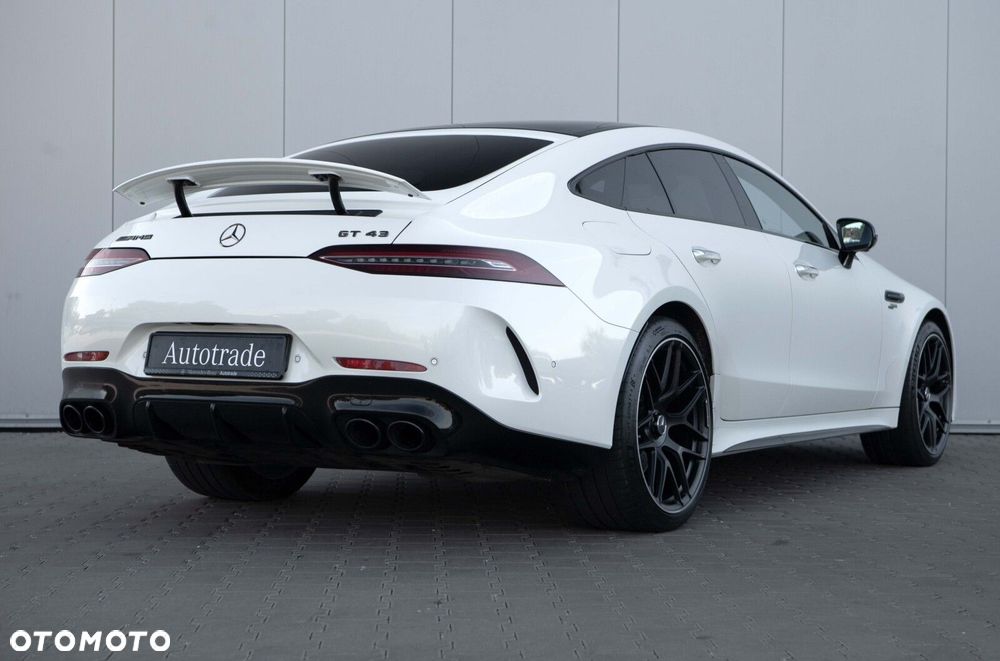 Mercedes-Benz AMG GT - 10