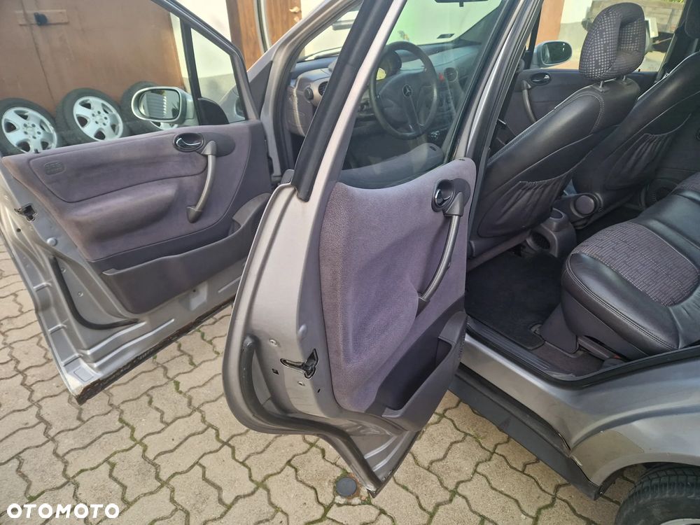 Mercedes-Benz Klasa A 160 Avantgarde Piccadilly - 8