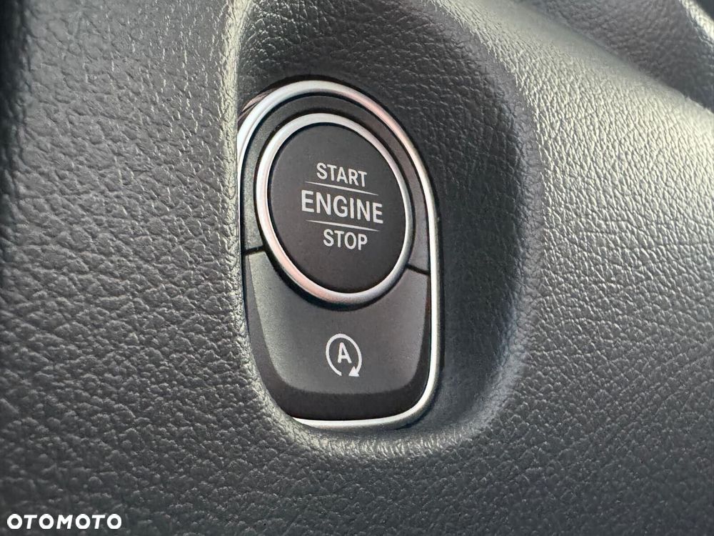 Mercedes-Benz Vito - 35