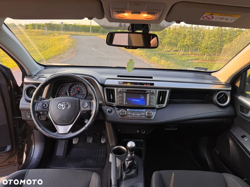 Toyota RAV4 2.0 D-4D Premium 4x2 - 5