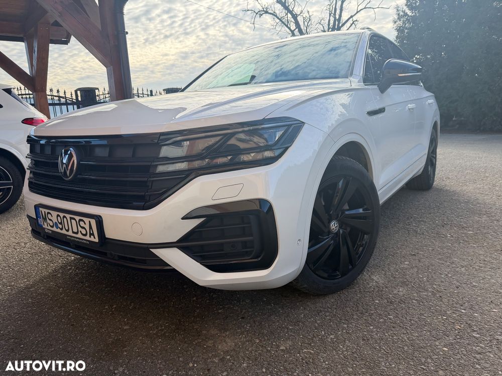 Volkswagen Touareg 3.0 V6 TDI SCR 4Motion Automatik R-Line - 11