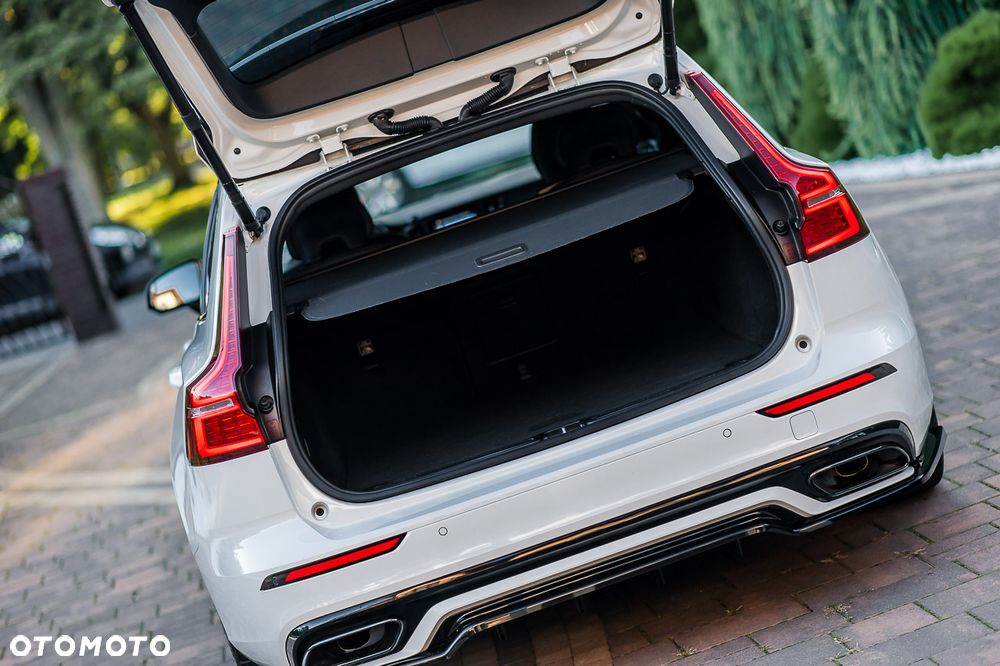 Volvo V60 B4 B Geartronic Momentum Pro - 9