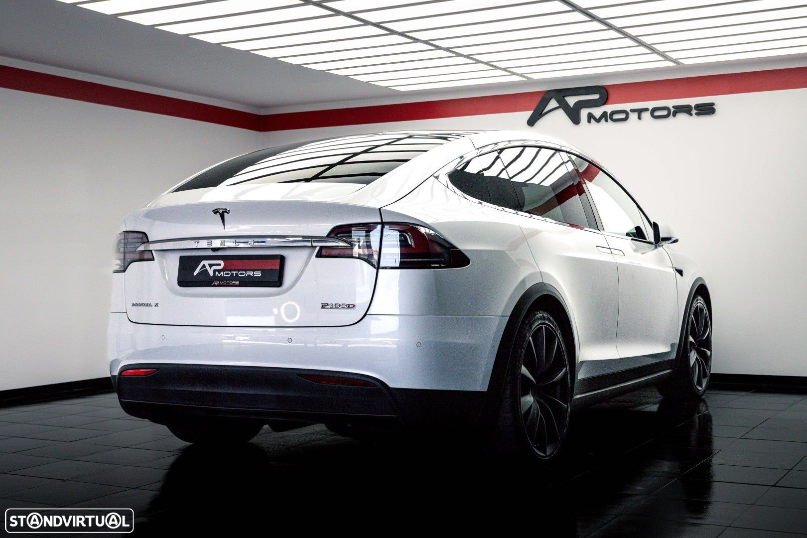 Tesla Model X P100D - 9