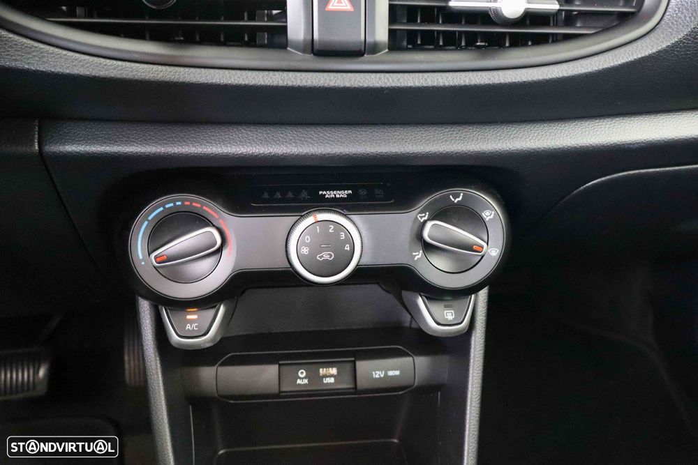 Kia Picanto 1.0 CVVT EX 4AT - 28