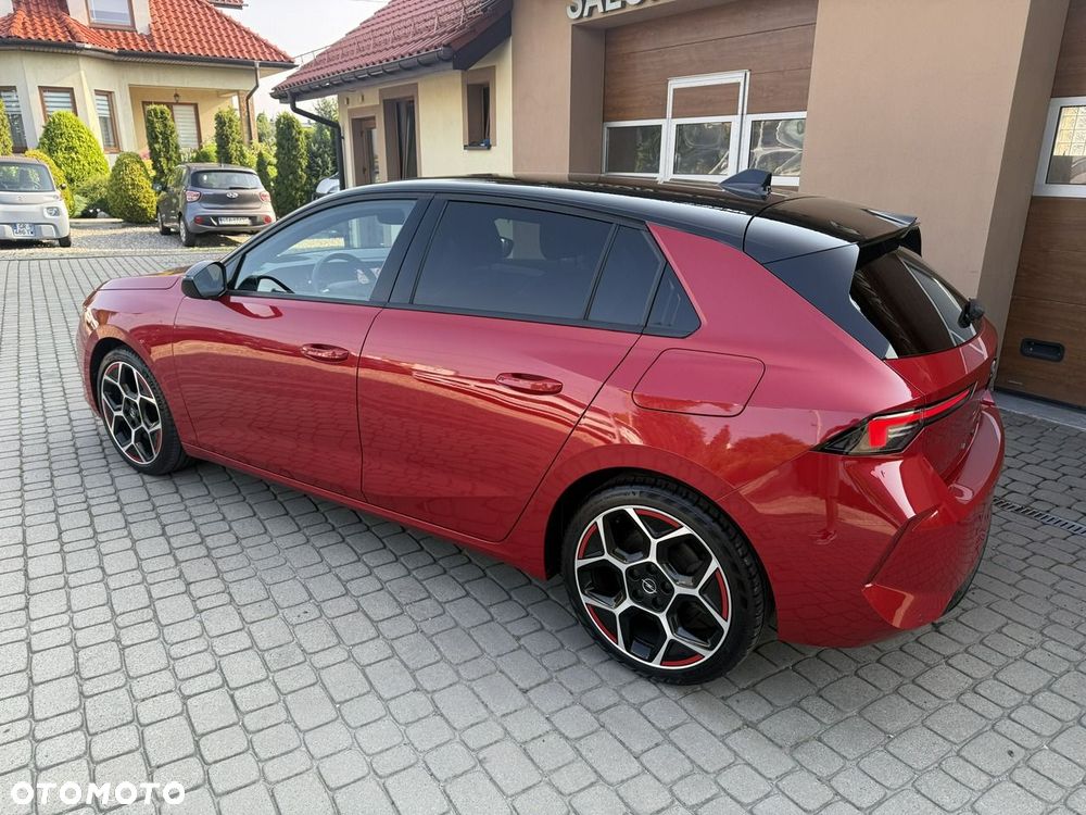 Opel Astra 1.6 T Plug-in Hybrid GS Line - 10