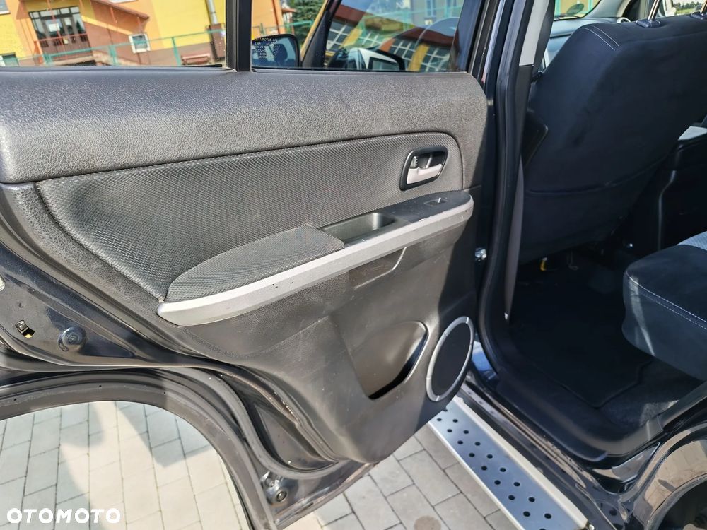 Suzuki Grand Vitara 1.9 DDiS Comfort DPF Limited - 15