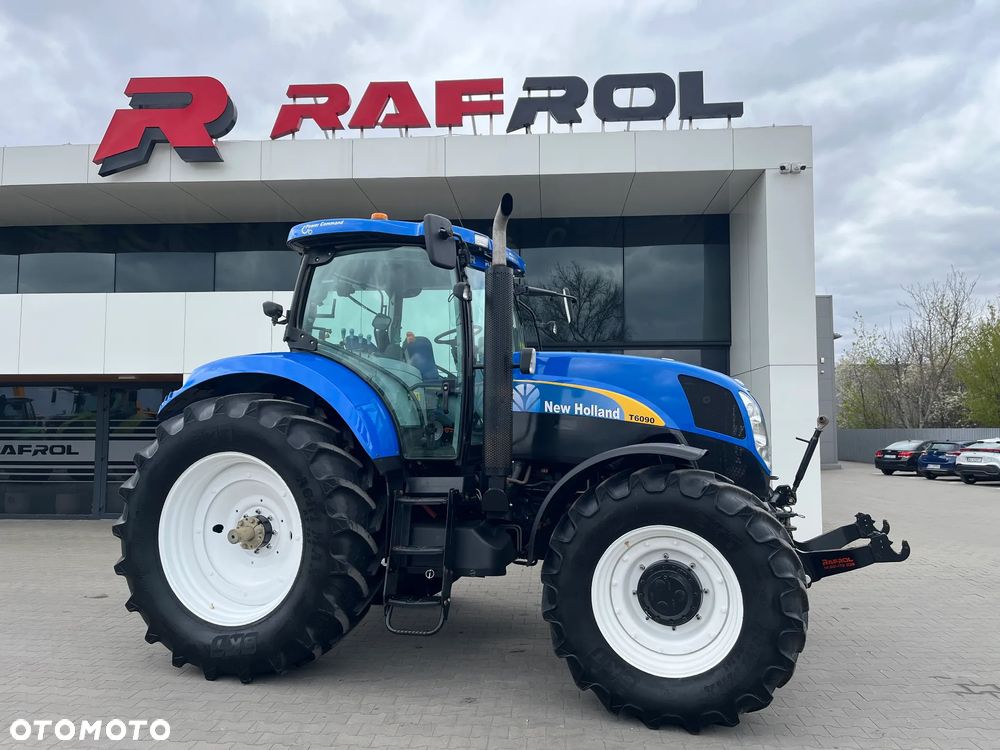 New Holland T 6090
