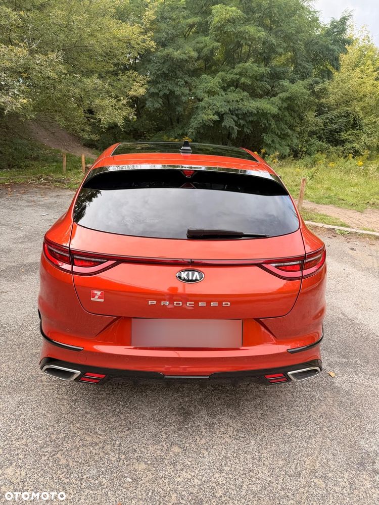 Kia ProCeed 1.6 T-GDI GT DCT - 4