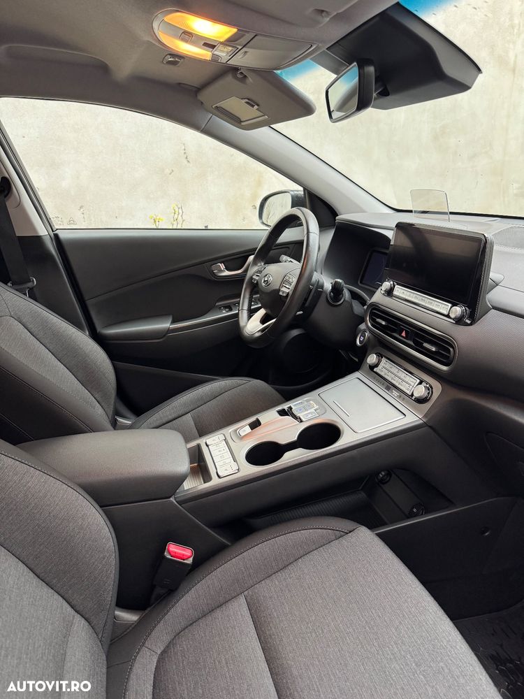 Hyundai KONA Electric 204CP Luxury+ - 14