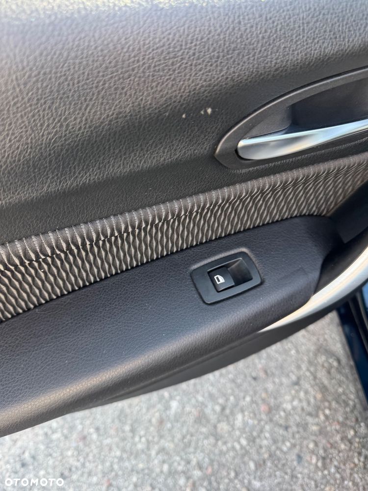 BMW Seria 1 116d DPF Edition Lifestyle - 35