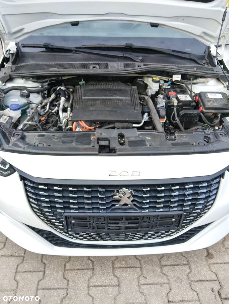 Peugeot 208 50kWh GT - 8
