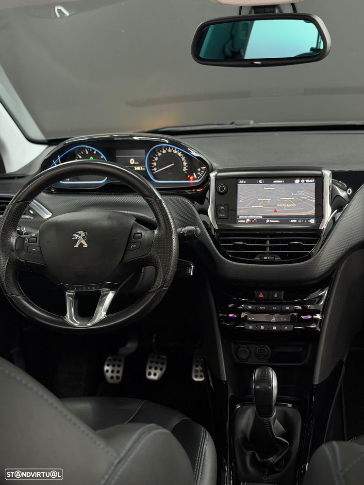 Peugeot 2008 1.2 PureTech Crossway - 30
