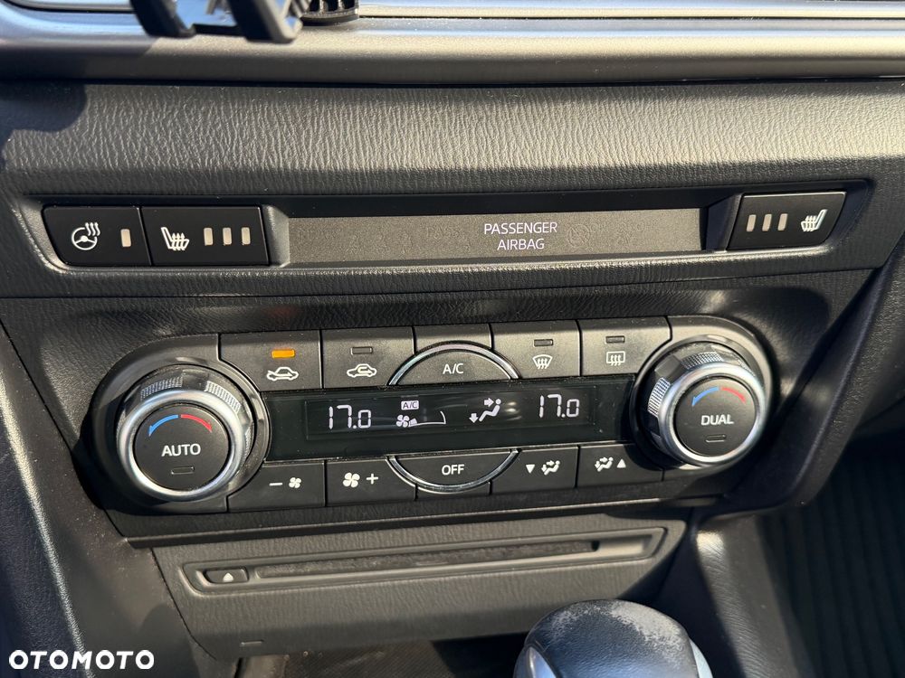 Mazda 3 2.0 Skyenergy EU6 - 19