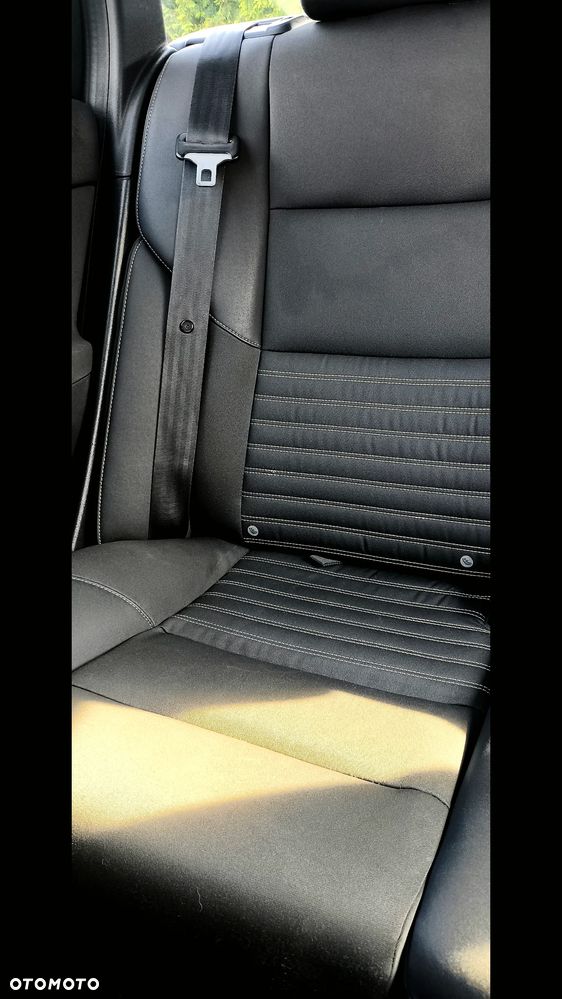 Renault Clio - 23