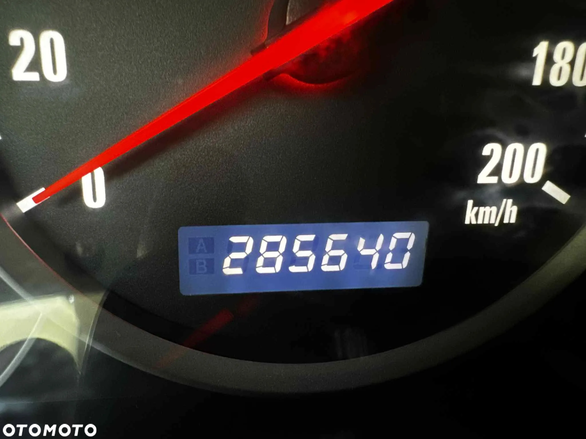 Suzuki Grand Vitara 2.0 HDi - 17