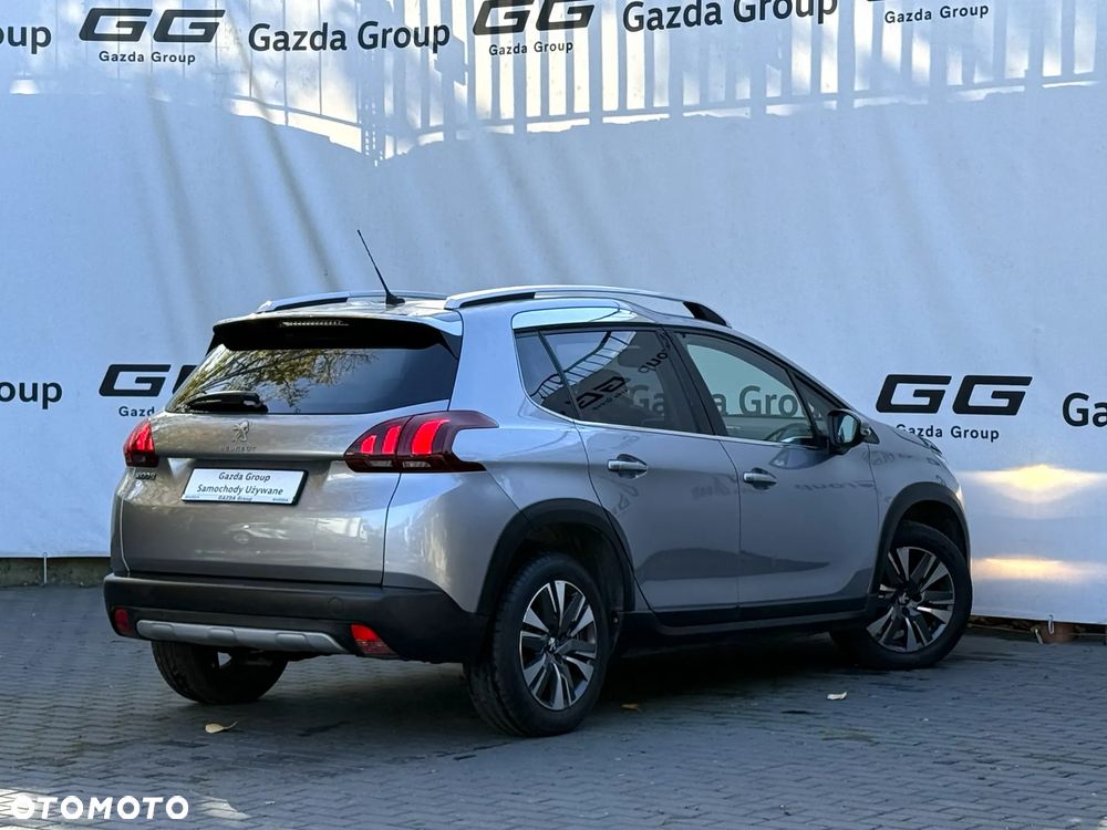 Peugeot 2008 1.2 Pure Tech Allure S&S EAT6 - 5