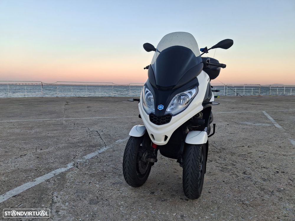 Piaggio MP3 300hpe Sport - 3