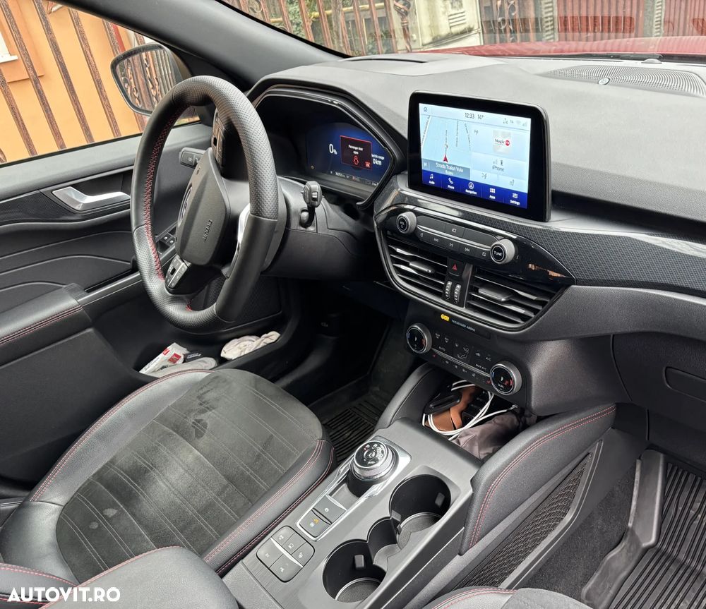 Ford Kuga 2.5 Duratec PHEV ST Line X - 6