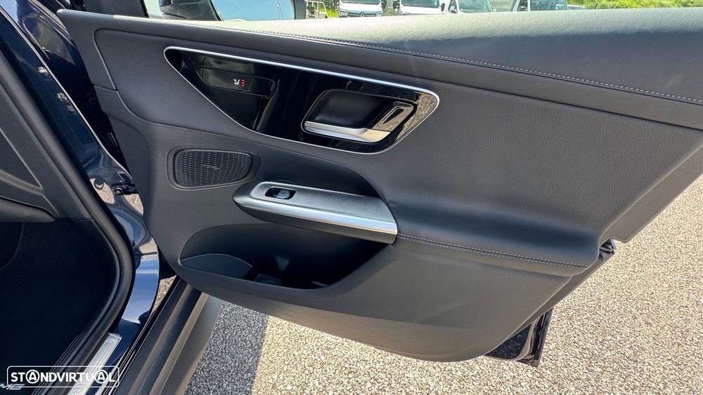 Mercedes-Benz GLC 300 de 4Matic 9G-TRONIC Edition AMG Line - 29