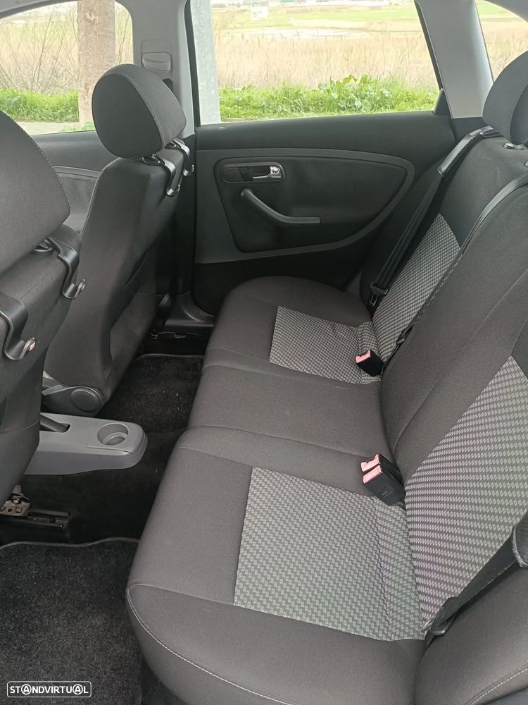 SEAT Ibiza 1.4 TDI Stylance - 8
